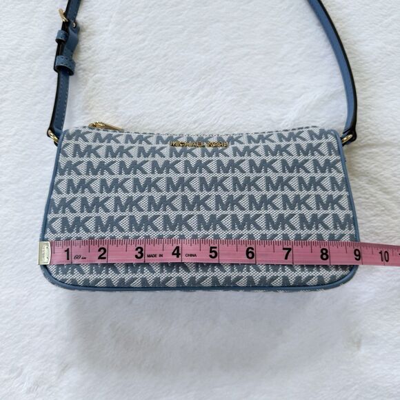 Michael Kors Jet Set Medium Pouchette Monogram Chambray Shoulder Bag Blue - Picture 8 of 9